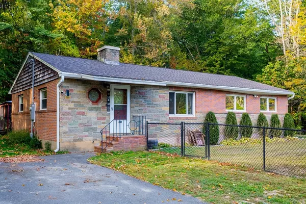 Ashburnham, MA 01430,30 Center St