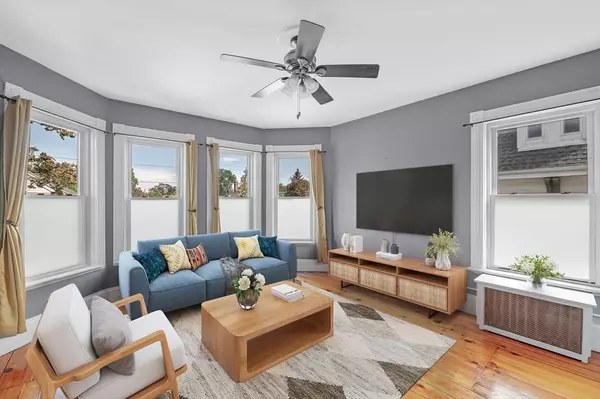 Salem, MA 01970,143 North St #2
