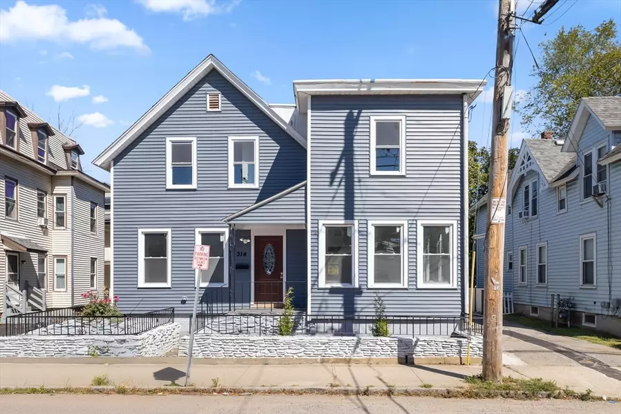 314 Hamilton St, Southbridge, MA 01550