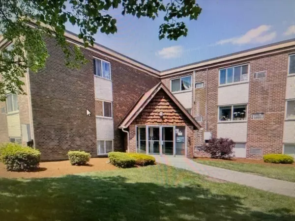 7 Weld St #35, Framingham, MA 01702