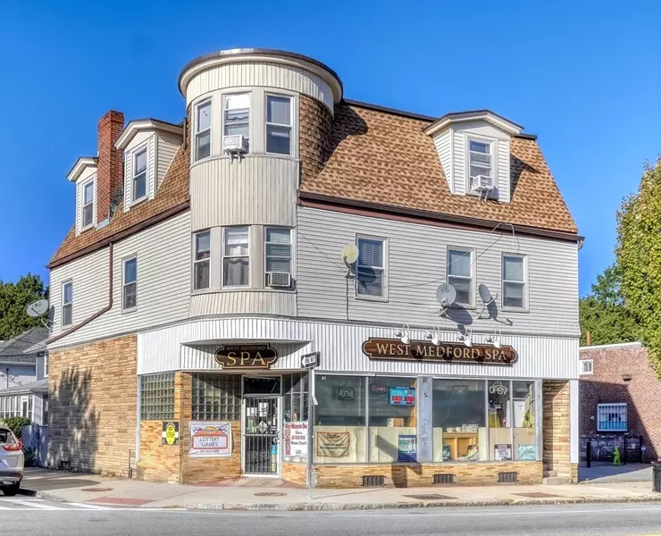 437-439 High St #2, Medford, MA 02155