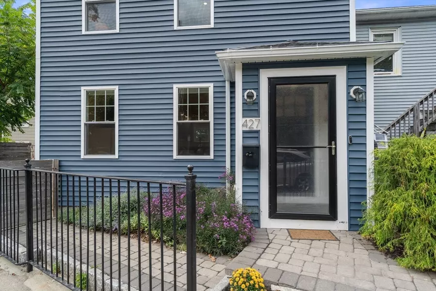 427 Walnut Ave, Boston, MA 02130
