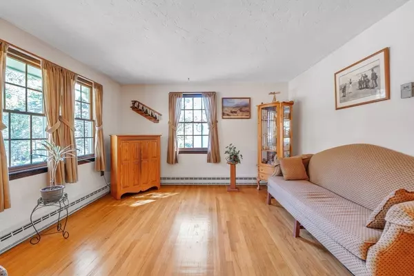 Rutland, MA 01543,35 Laurelwood Rd