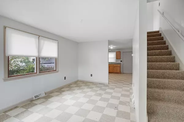 Springfield, MA 01109,705-707 Union St