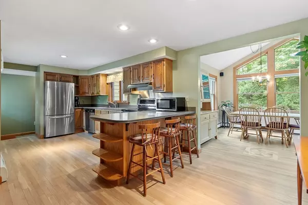 Sterling, MA 01564,20 Woodside Dr