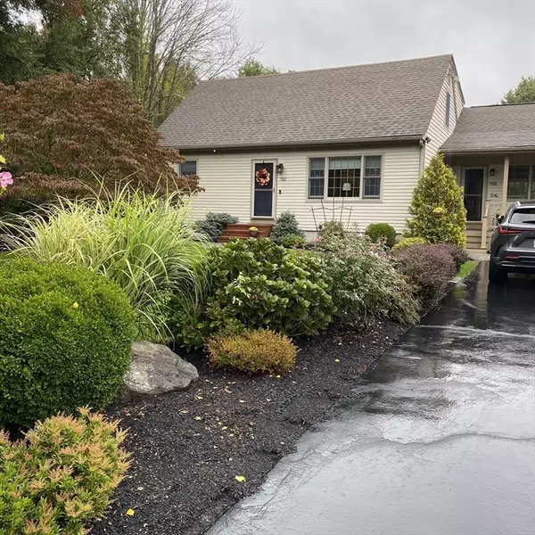 Dartmouth, MA 02747,702 High Hill Rd