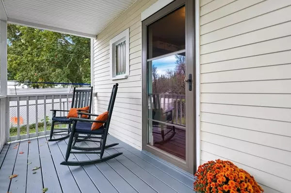 North Andover, MA 01845,114 Beverly St
