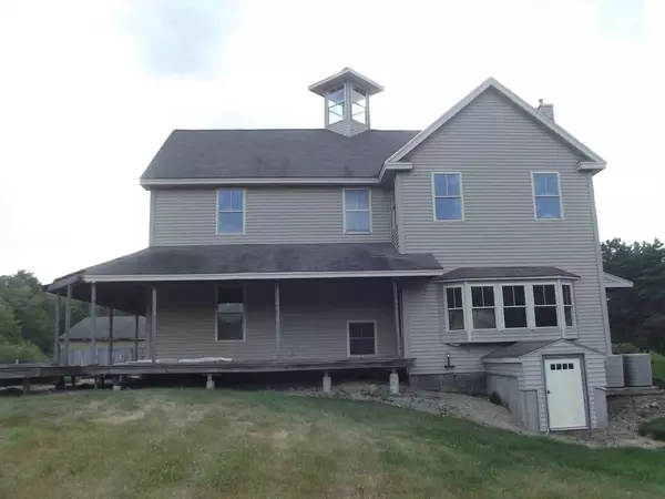 Ashburnham, MA 01430,123 Willard Rd