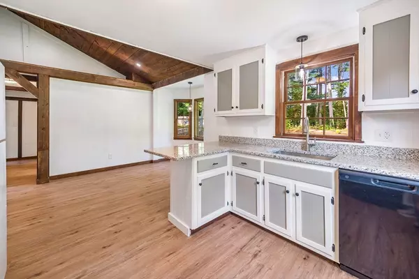 Bellingham, MA 02019,49 Horseshoe Drive