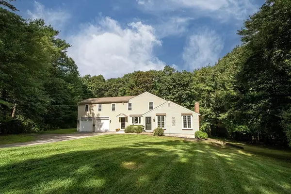 9 Cushing Park Rd, Scituate, MA 02066