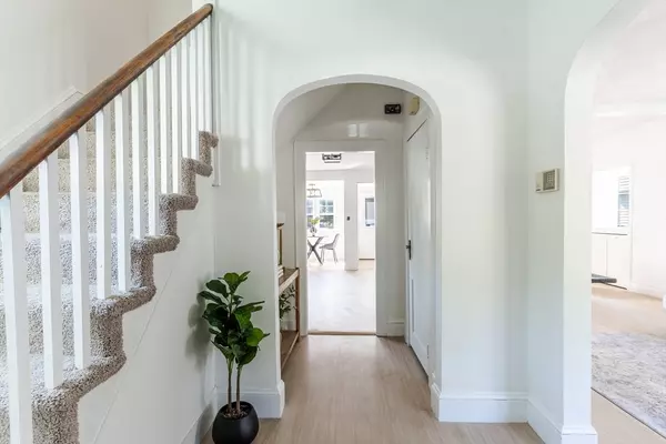 Medford, MA 02155,7 Haines St