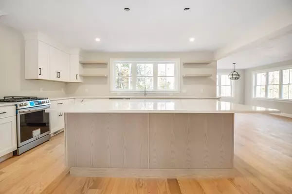 Bridgewater, MA 02324,54 Grange Park