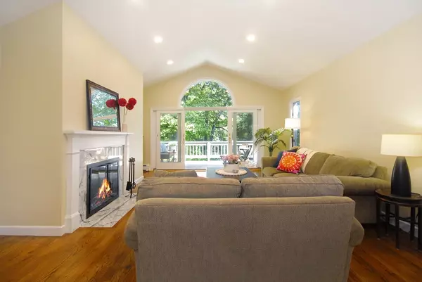 Concord, MA 01742,12 S Meadow Ridge