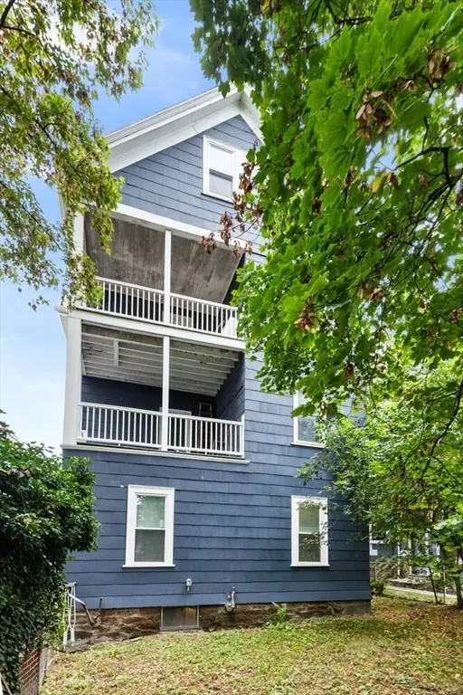 Boston, MA 02120,7 Oswald St