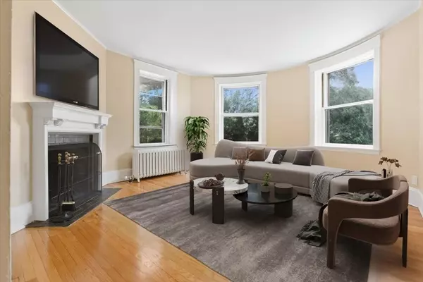 Boston, MA 02135,9 Braemore Road #5