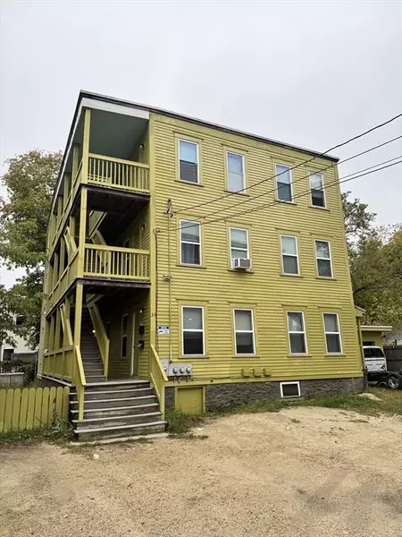33 Thomas Street #1, Southbridge, MA 01550
