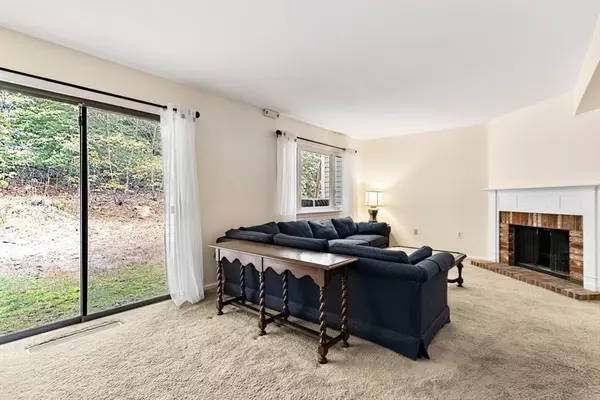 Lexington, MA 02420,106 Fifer Lane #106