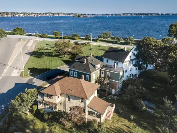 Gloucester, MA 01930,7 Kent Cir