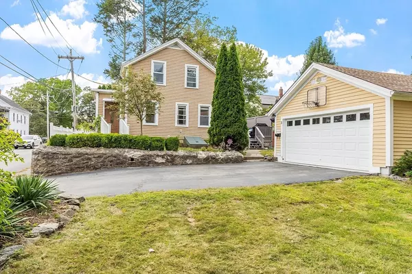 Webster, MA 01570,5 1st St