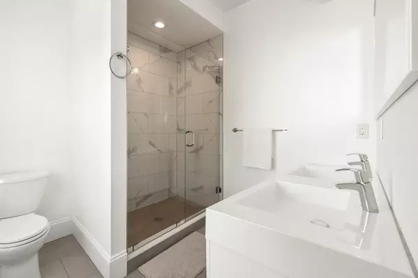 Boston, MA 02128,301 Saratoga St #2