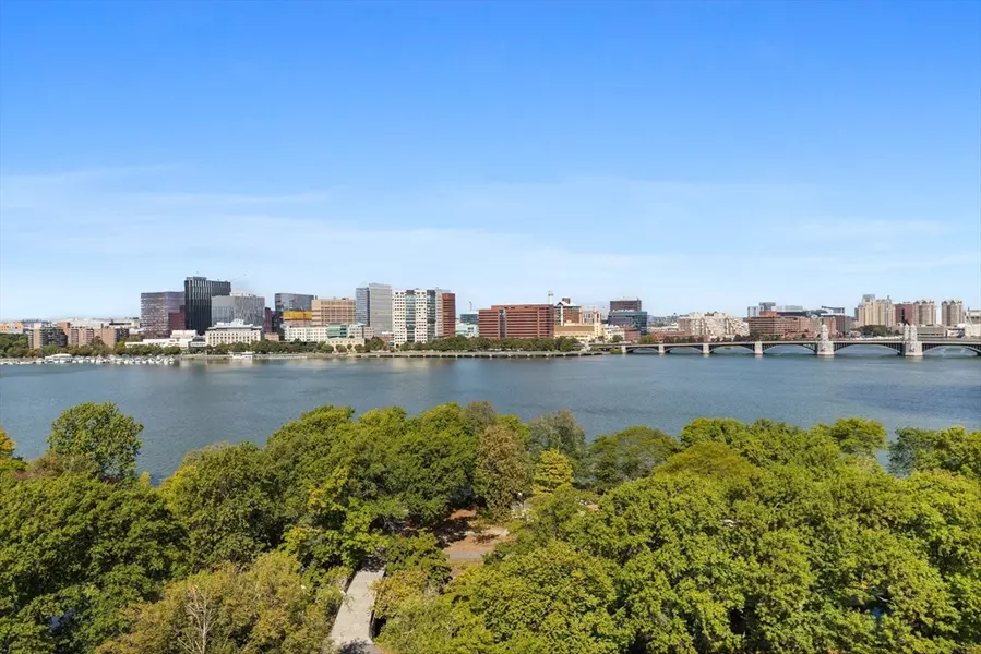 180 Beacon Street #12E, Boston, MA 02116