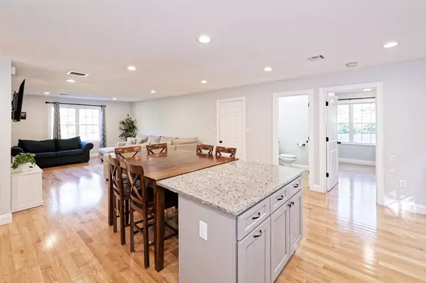 Framingham, MA 01702,1 Glen St. #B