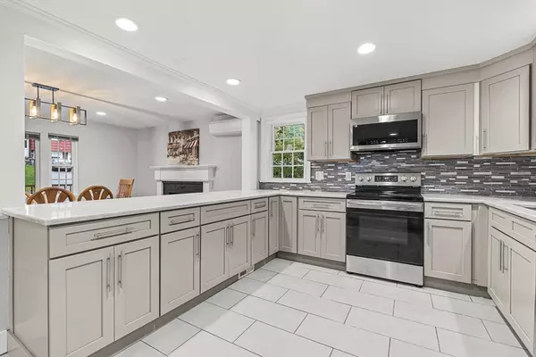 Framingham, MA 01701,11 Longview Rd