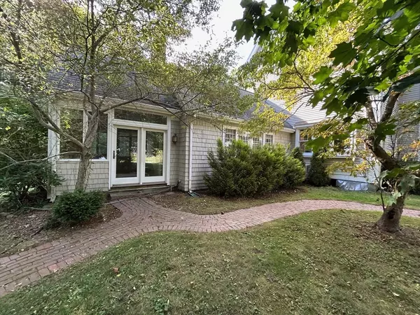 Scituate, MA 02066,16 Salt Meadow Ln
