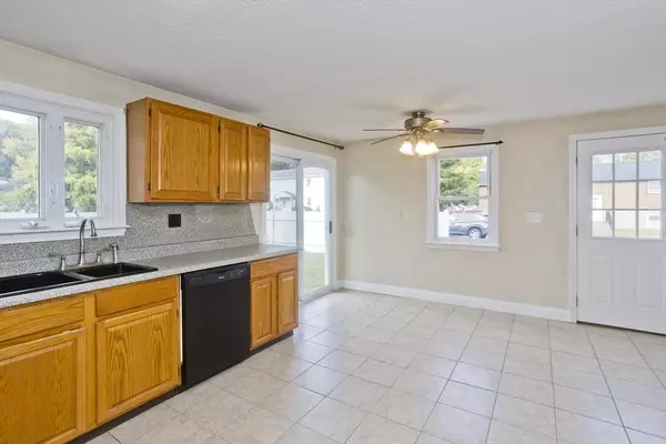 Agawam, MA 01001,85 Alhambra Cir N