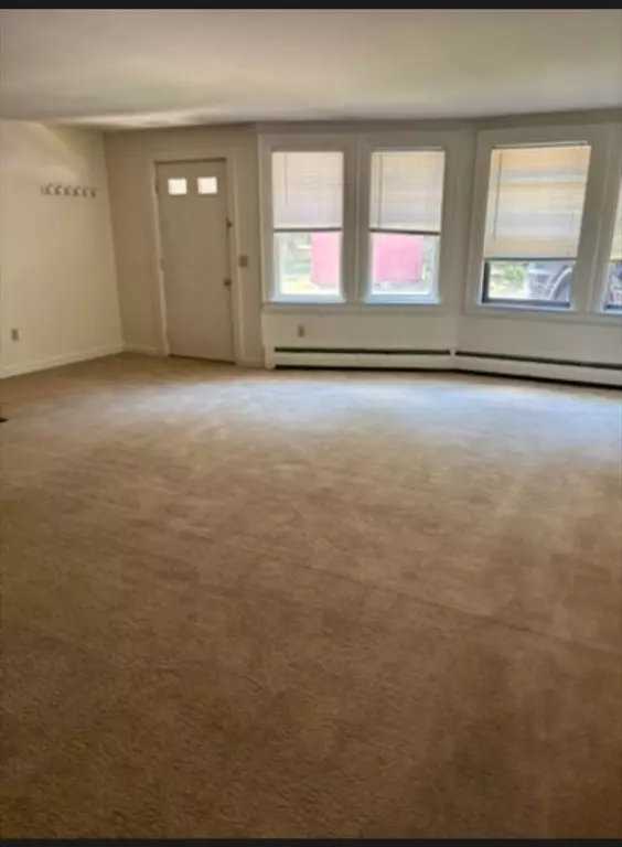 54 Mountian Rd #E, Princeton, MA 01541