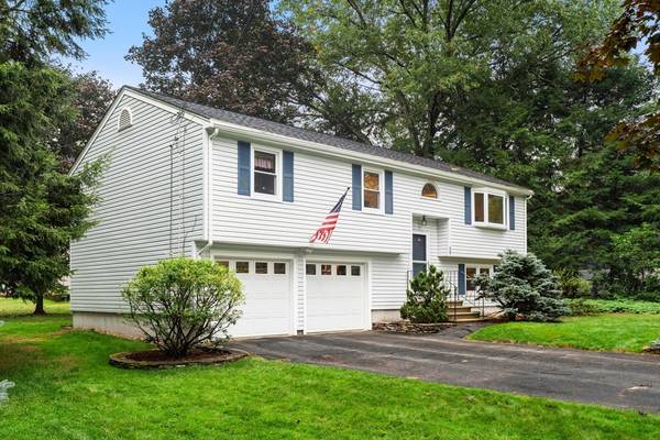 29 Oregon Rd, Tewksbury, MA 01876