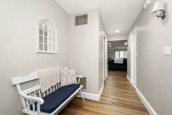 Worcester, MA 01609,303 Greenwich Ct #303