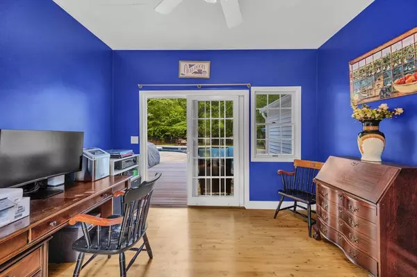 Pembroke, MA 02359,234 Forest St