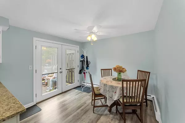 Easton, MA 02356,20 Washington #2-8