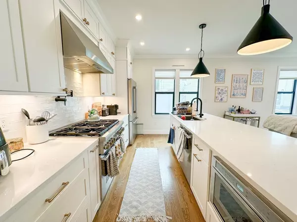 Boston, MA 02127,746 East 8th #A