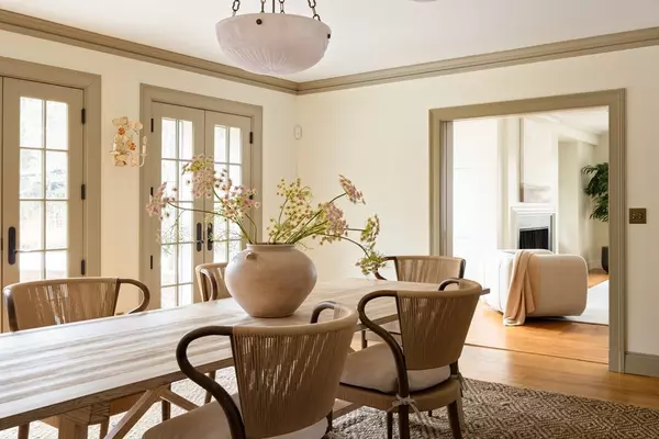 Cambridge, MA 02138,15 Hubbard Park Road