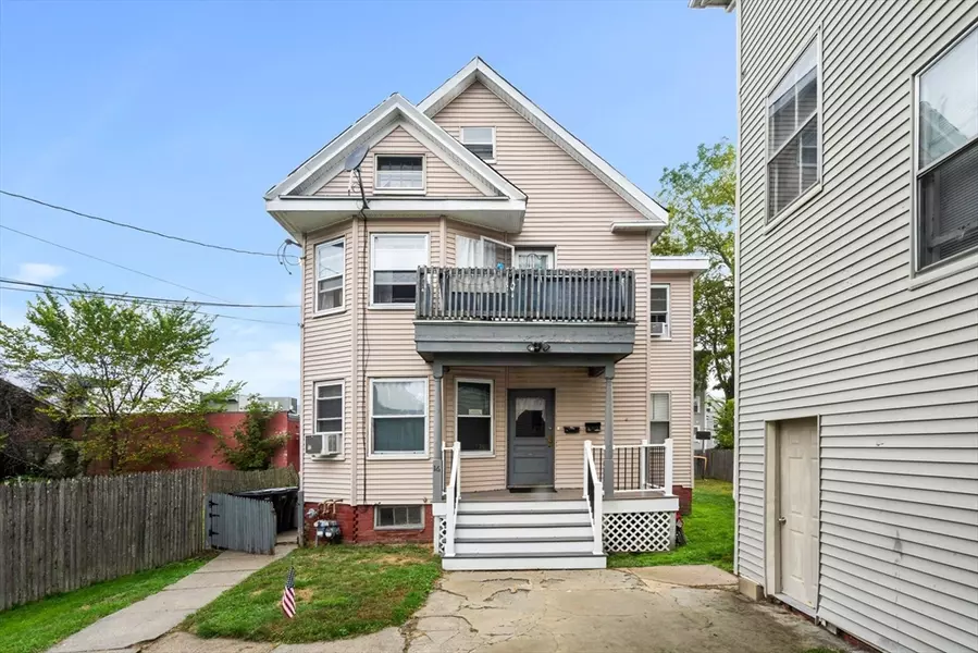 16 Fountain St, Haverhill, MA 01830