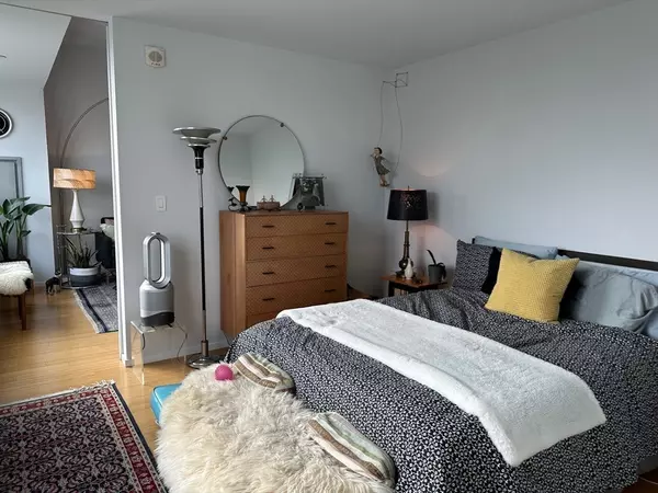 Boston, MA 02127,141 Dorchester Ave #1005