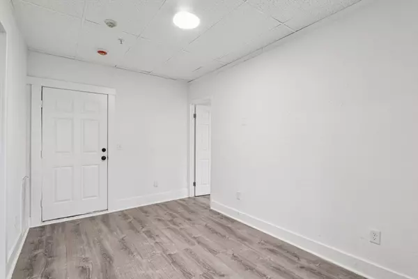 Worcester, MA 01605,126 Lincoln St