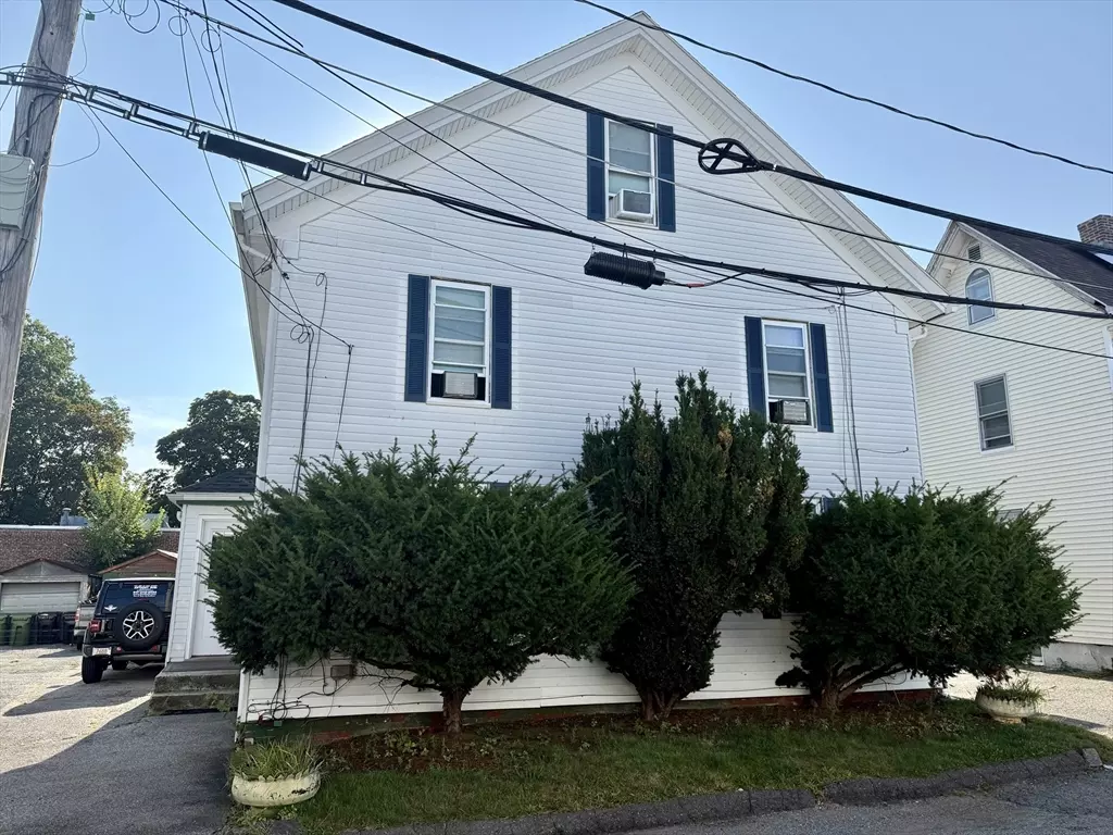 Watertown, MA 02472,14 N. Beacon Court