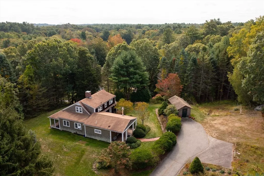 Marshfield, MA 02050,431 Moraine St