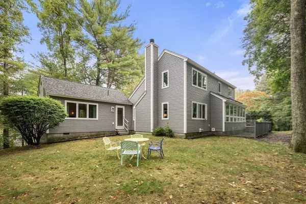 Wayland, MA 01778,18 Coltsway #18