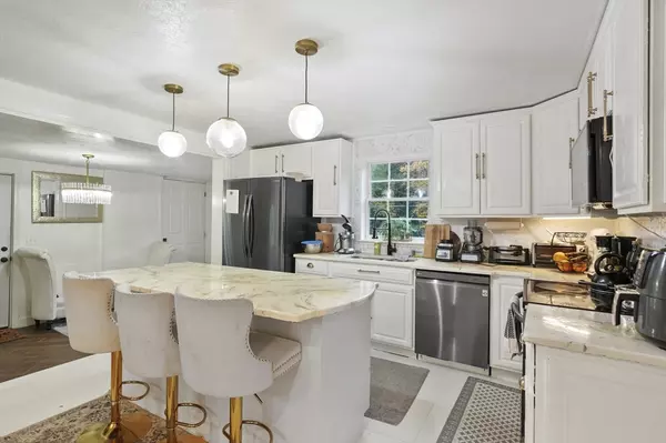 Winchendon, MA 01475,108 Royalston Road North