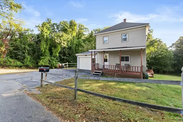 Amesbury, MA 01913,3 Pinecrest Ave