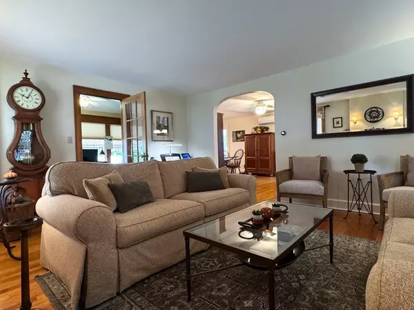Montague, MA 01376,18 Crocker Ave