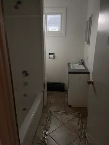 New Bedford, MA 02745,223  225 Princeton