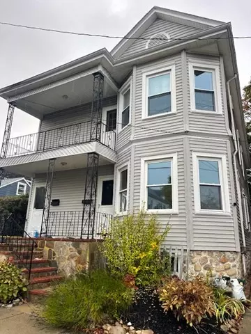 223  225 Princeton, New Bedford, MA 02745