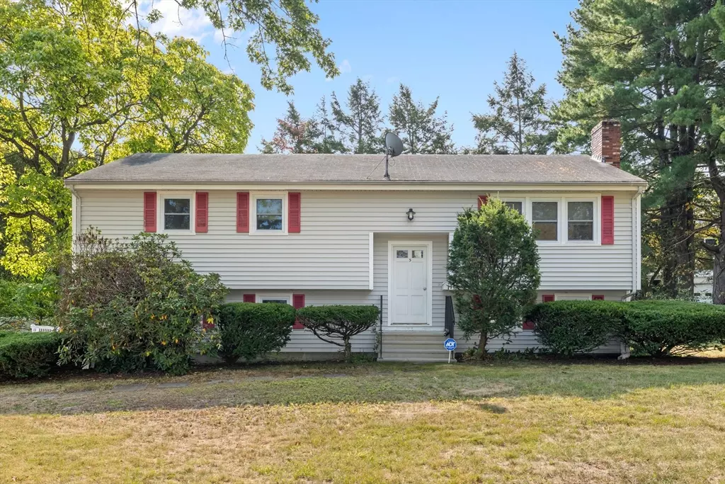 Natick, MA 01760,5 Hampshire Dr
