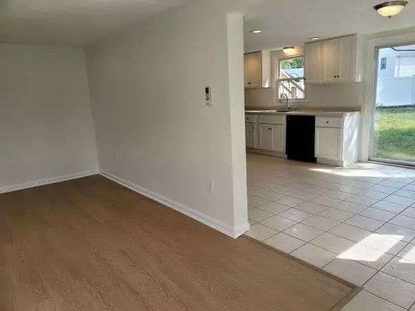 Saugus, MA 01906,23 Sussex St