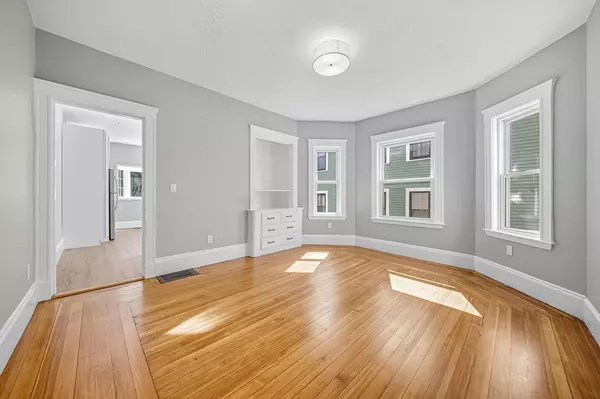 Somerville, MA 02144,9 Curtis Street #1